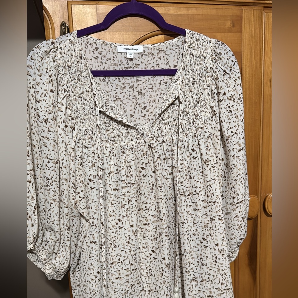 Boutique brand Mottoshop Women's Cream and Brown Patterned Top size L